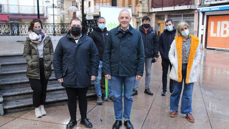 Bazterkeria egoeran daudenentzat gaueko zerbitzua ezartzeko konpromisoa berretsi du Urola Kostako EH Bilduk