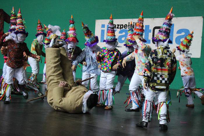 Irudietan: Euskal Inauterien jaialdia Azpeitian