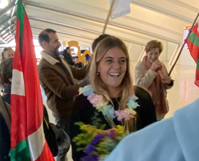 Janire Gonzalez-Etxabarri: "Surflarion arteko elkartasunak bere fruituak eman ditu"