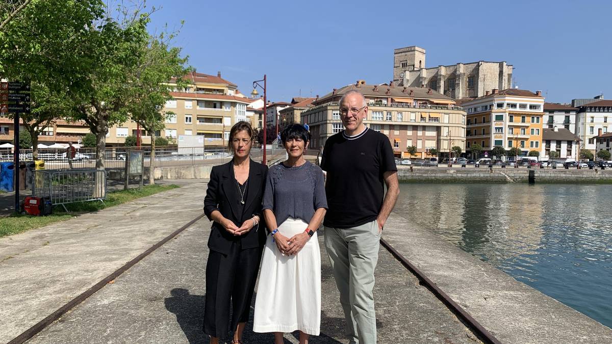 Turismo tasa aplikatu ahal izateko baliabideak eskatu dituzte Azpeitiko eta Zumaiako udalek