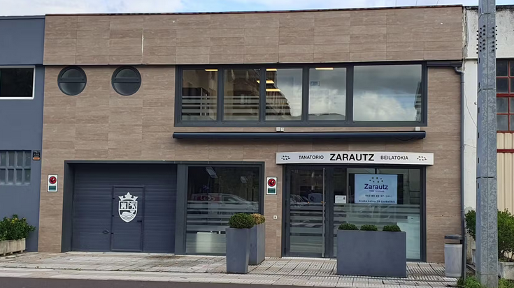Zarautz Hileta Zerbitzuak berriz zabaldu ditu ateak