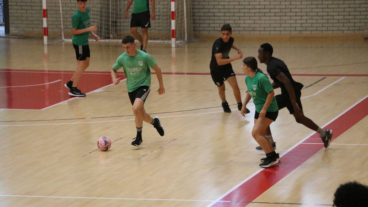 IV. Beltzen Torneoa hasi dute areto futbolariek