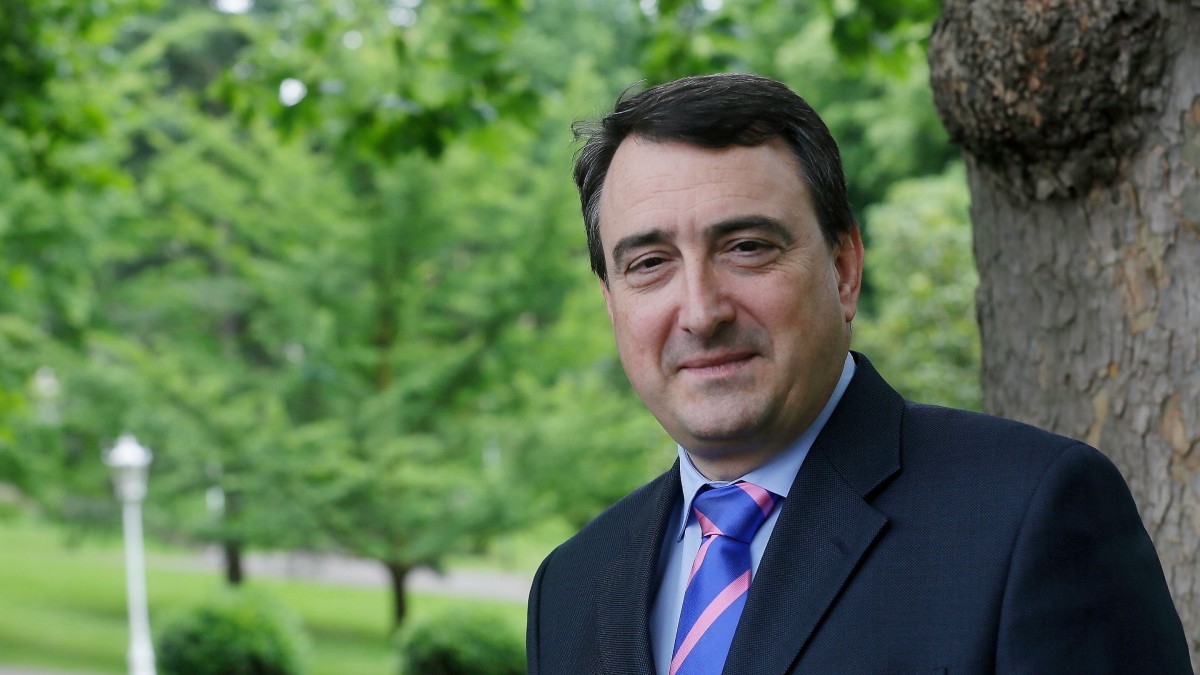 Aitor Esteban: "Autogobernua hedatzeko etengabeko jardunean aritzea dugu jomuga"