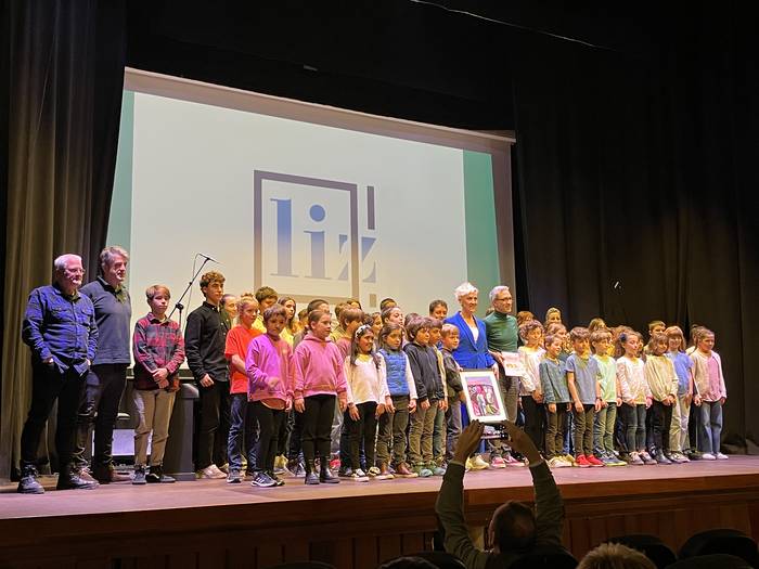 'Mari Gonagorri eta hamazazpi berri' lanak jaso du Lizardi Saria
