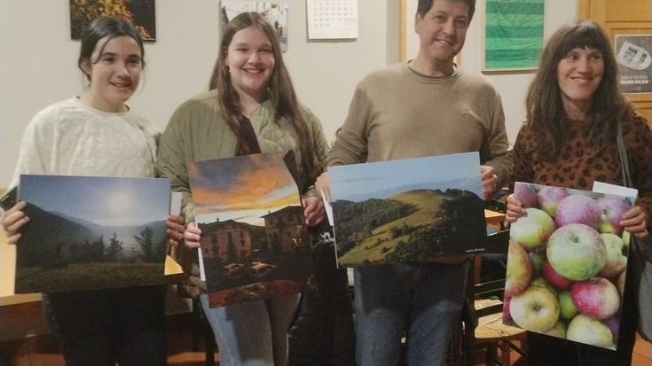 Errezil Bizirikek banatu ditu argazki lehiaketako sariak