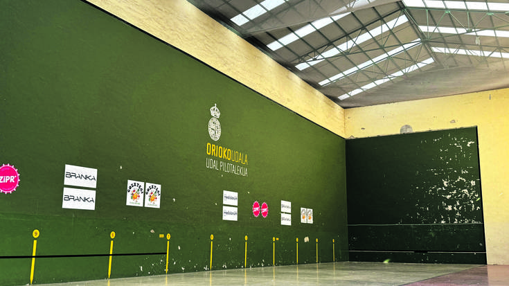 Motz eta luze artean