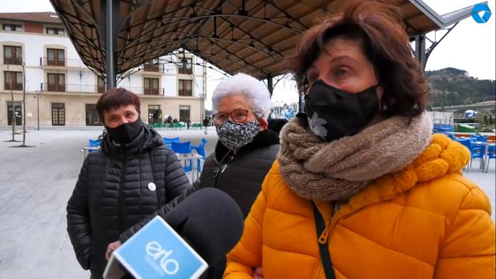 Kale inkesta: Zer iruditzen zaizu Orioko Herriko Plazaren itxura berria?