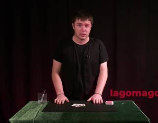 Tatxan: hiru kartarekin