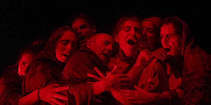 'Nor naizen baneki', hausnarketarako bidea zabaltzen duen antzezlana, bihar Baztartxon