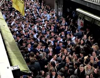 Jai Karnabal arratsaldeko zezenaren irteera zuzenean emango du Gukak