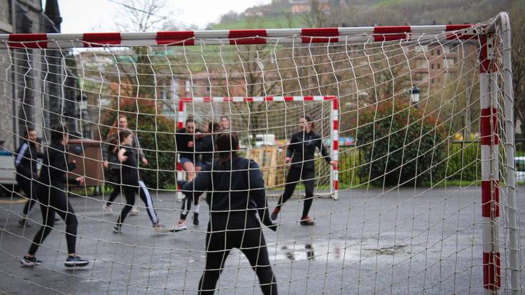Emakumeen futbito txapelketa antolatu du Itaiak bigarrengoz