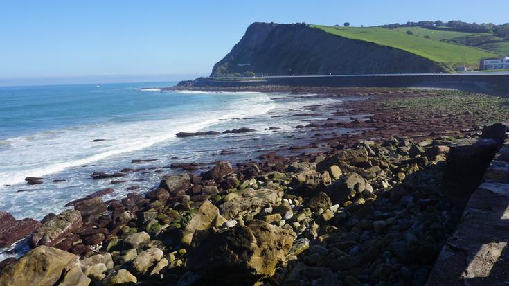 Hondakin bilketa egingo du Surfrider fundazioak bihar Orroagan