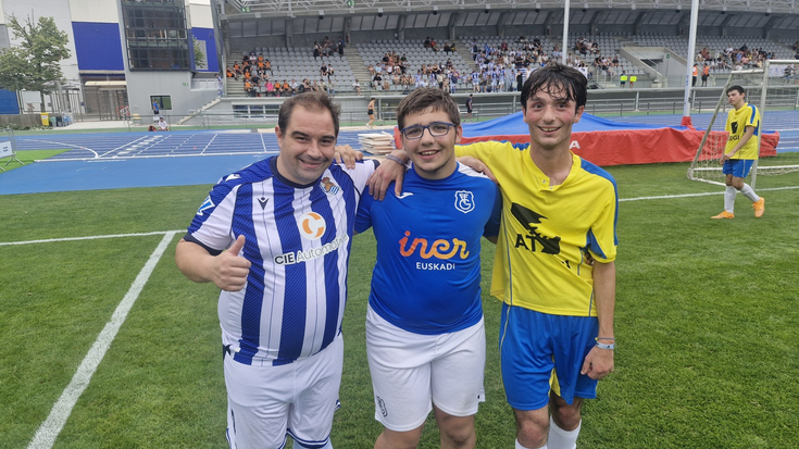 Futbolean ere denontzako lekua dagoelako