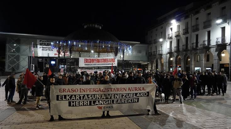 AEBek Venezuelaren aurka egin duten "esku hartze inperialista" salatu du Kontseilu Sozialistak