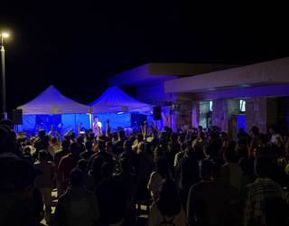 Reggae Gaua, gau giro ederrean