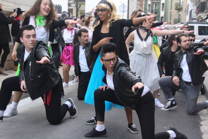 Ostiralean itxiko dute Inauterietarako kartelak aurkezteko epea