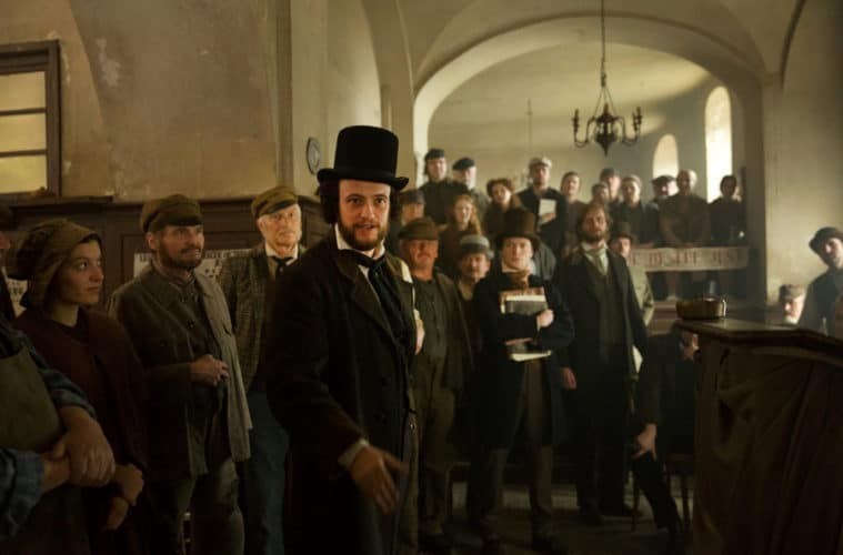 'El joven Karl Marx' filmaren zineforum saioa egingo dute etzi, Gaztetxean