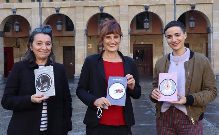 'Panpina' liburua plazaratu du Erika Olaizola azpeitiarrak