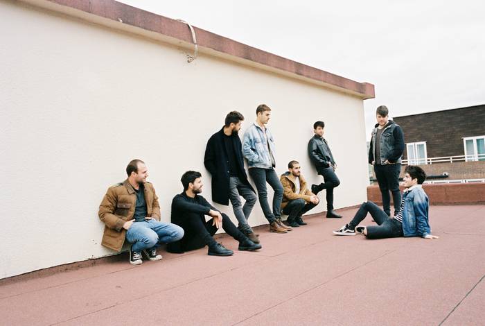 Laguntasuna, umorea eta musika