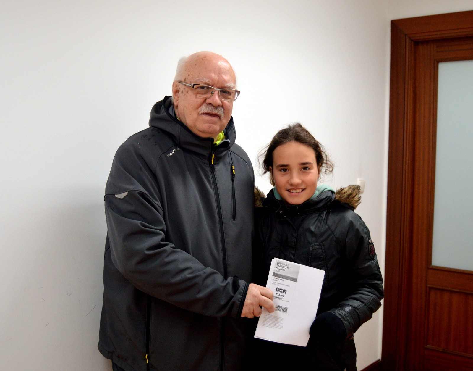 Bertsolari Txapelketa Nagusiaren azken finalerdirako bi sarrera banatu ditu Maxixatzenek