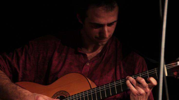 Hugo Silveirak kontzertua emango du ostiralean, Modelon