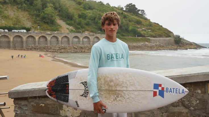 Euskal Surf Zirkuituko finalera sailkatu da Noah Arakistain