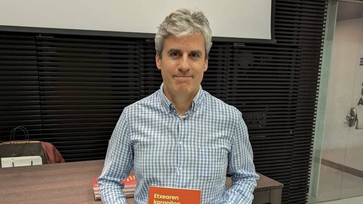 'Hirigintza, arnasguneak eta euskara' hitzaldia, Unai Fernandez de Betoñoren eskutik