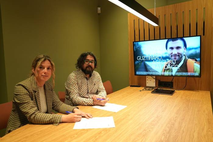 Elkarlanerako hitzarmena sinatu dute Kulturaz kooperatibak eta Laboral Kutxak