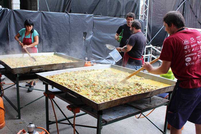 Catering zerbitzu zirkularra