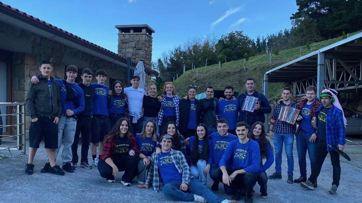 Oilasko biltzea eta mus txapelketa, Ortzaikako sanmartinak amaitzeko