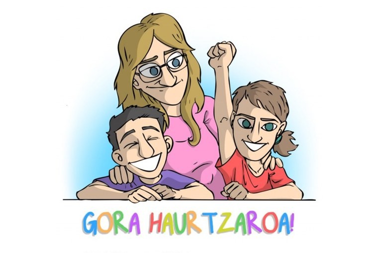 'Gora haurtzaroa!' manifestura atxiki da Zumaiako Udal Gobernua ere