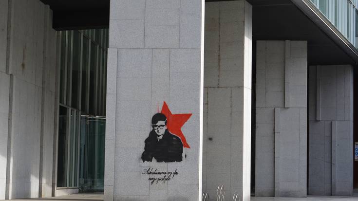 Horma irudiak, Txabi Etxebarrietaren oroimenez