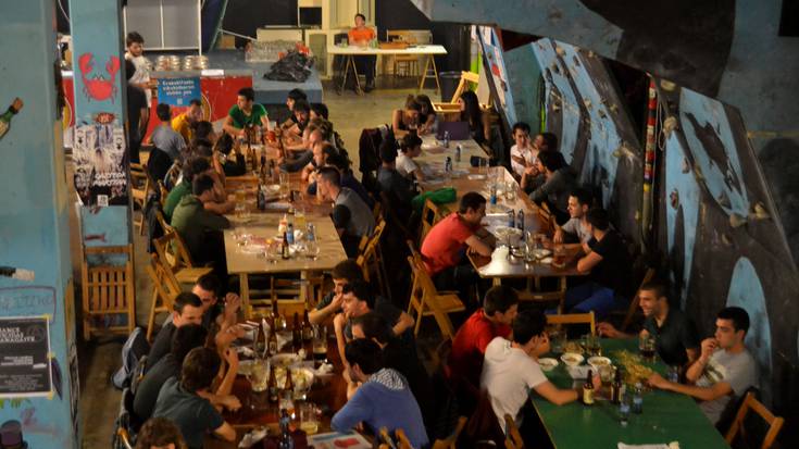 Asteazkenean hasiko da lau egunez luzatuko den garagardo festa, Gaztetxean