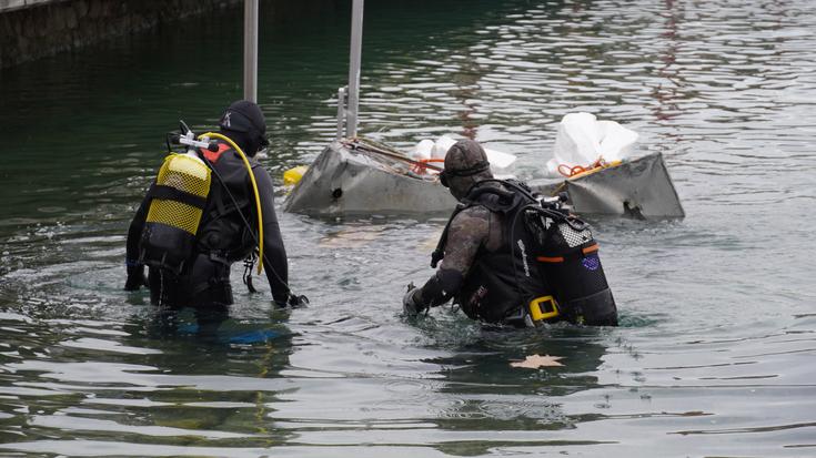 Atera dute erriotik Iñaki Olazabalen omenez egindako eskultura