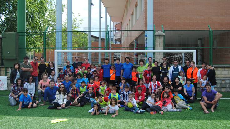 Futbol Eskolako izen-emate orriak Lubakiko harreran ere entregatu daitezke