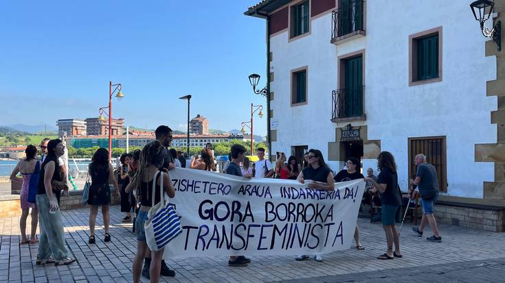 Zisheteroarauaren aurkako eta transfeminismoaren aldeko mezua zabaldu du Enorrek