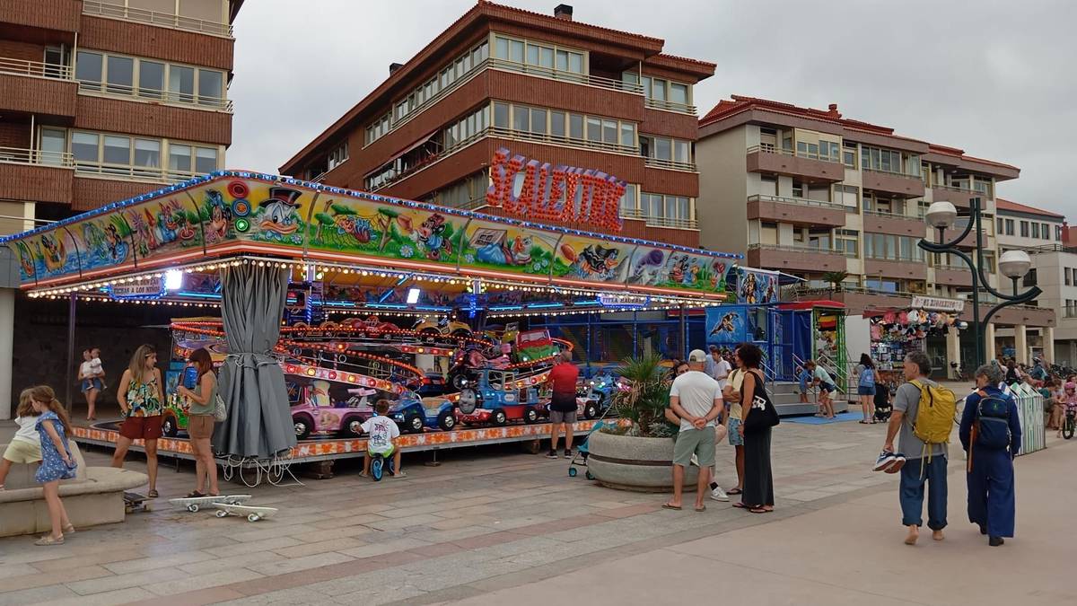 Zabalik daude tiobiboak malekoian