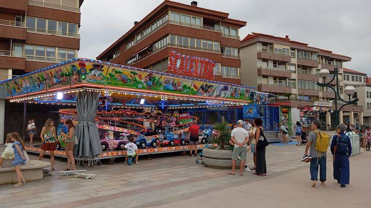 Zabalik daude tiobiboak malekoian