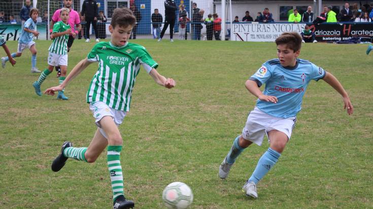 Bihar hasiko da Domusa Teknik Azpeitia Cup futbol txapelketa