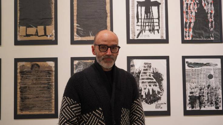 'Hostoen azpian' erakusketa zabaldu du JM Sesma artistak