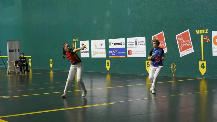 Barrokal eta Oskoz, kaiolako lehen txapelaren lehian