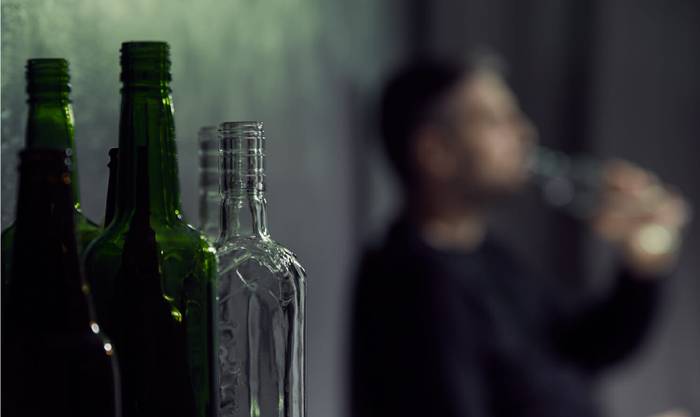 Alkoholismoari buruzko hitzaldia antolatu du Hondartza taldeak
