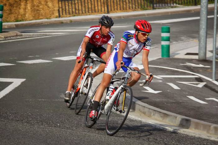 Gipuzkoako Itzulia dela eta, trafikoan aldaketak izango dira gaur Zestoan