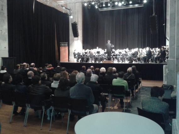 Azpeitiko Musika Bandaren kontzertuaz gozatu genuen