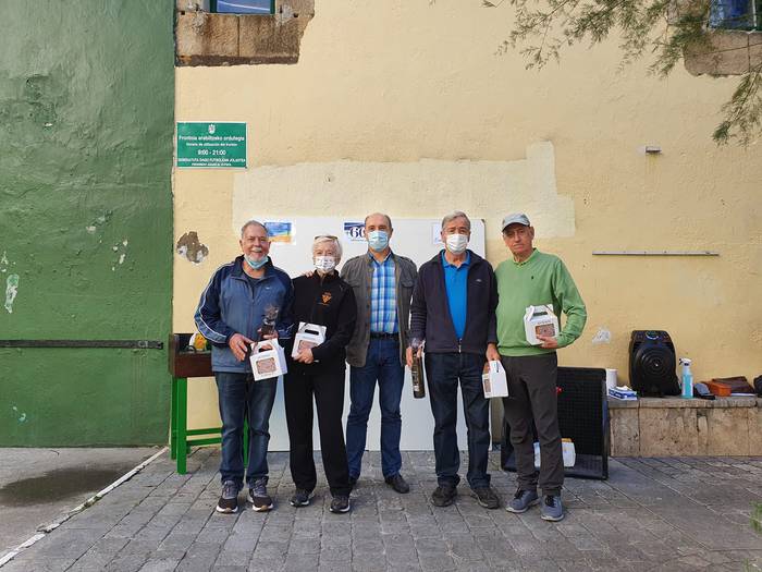 Jose Antonio Lertxundi garaile tokan, eta Pedro Chico igelean