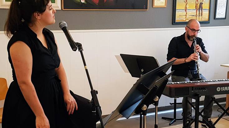 Axun, Miguel eta Vetusta Morla, gaur, Hogarrean