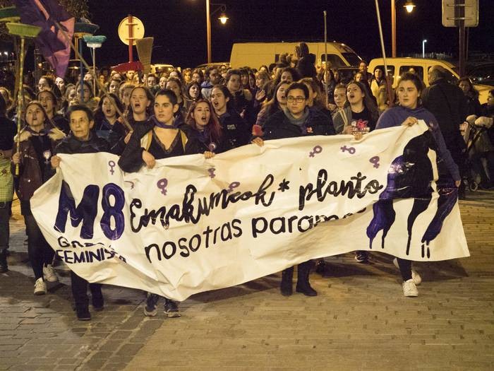 Mugimendu feministaren aldarrikapenekin bat egin du Berdintasun Foroak