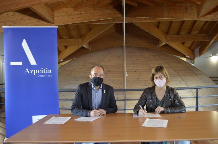 Manresako eta Azpeitiko udalek elkarlanerako akordioa berretsi dute