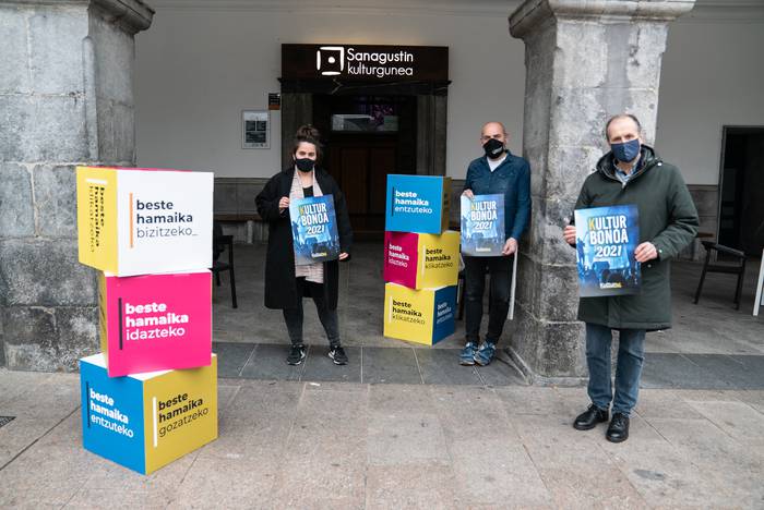 Bihartik aurrera egongo dira salgai 2021eko Azpeitiko Kultur Bonoak