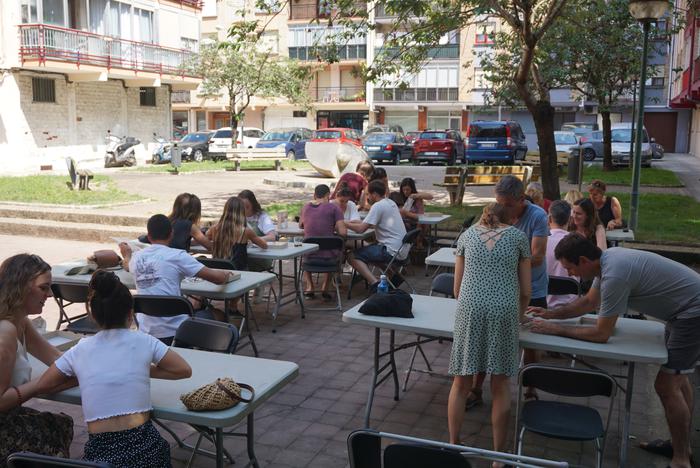 Mus eta puzzle txapelketak jokatu dituzte Zarautzen, Azken Portuko Jaietan